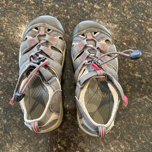 Kids KEEN Newport H2.